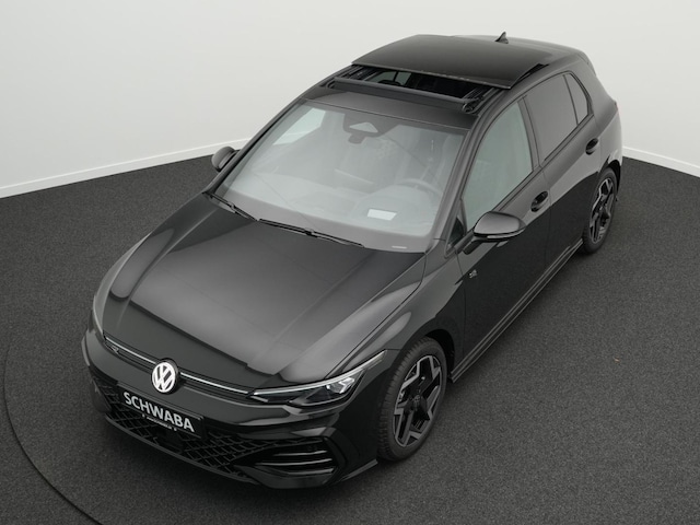 Volkswagen Golf 1.5 eTSI IQ.Drive R-Line