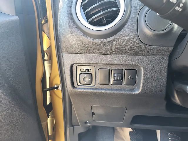 Mitsubishi Space Star Invite MIVEC Star