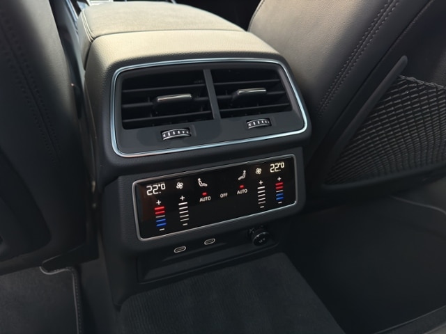 Audi S6 Avant Quattro