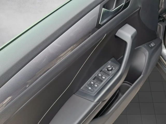 Volkswagen T-Roc 4Motion DSG Style