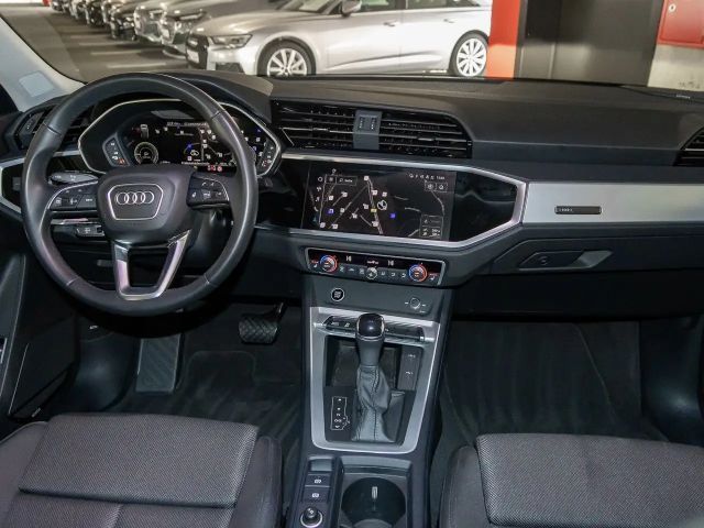 Audi Q3 45 TFSI Hybride