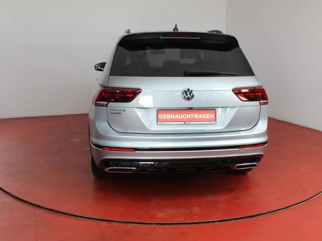 Volkswagen Tiguan Allspace DSG R-Line Style