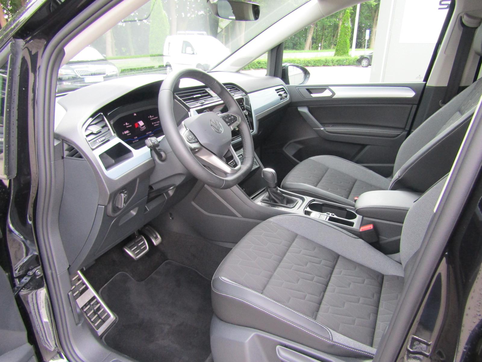 Volkswagen Touran 1.5 TSI Comfortline IQ.Drive