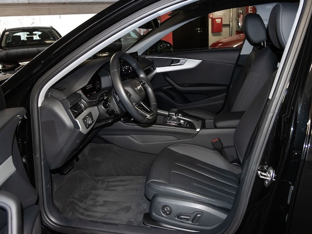 Audi A4 35 TFSI Avant S-Tronic
