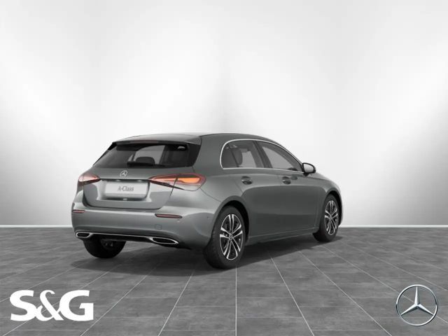 Mercedes-Benz A 180 Hatchback Progressive