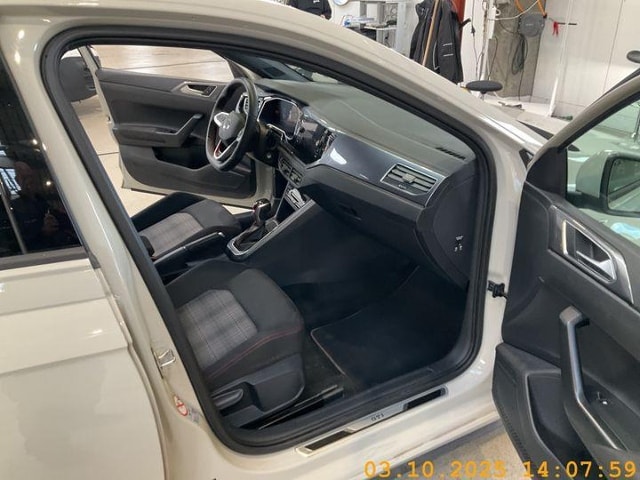 Volkswagen Polo 2.0 TSI DSG