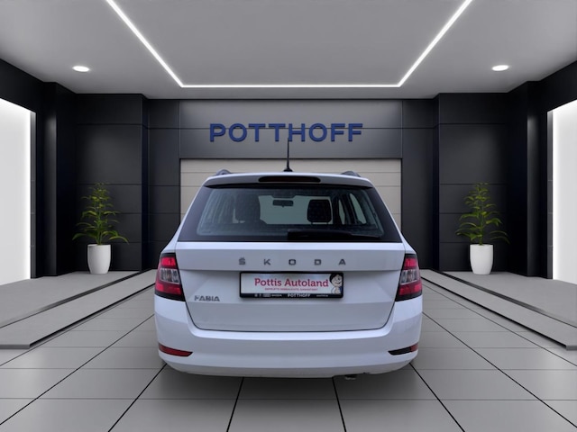 Skoda Fabia 1.0 TSI Active Combi