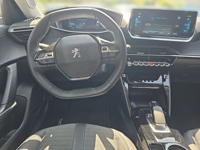 Peugeot E-2008 Allure Pack