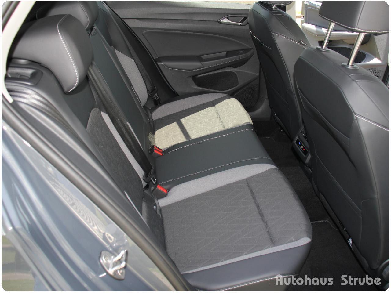 Volkswagen Golf 1.5 TSI Golf VIII Plus