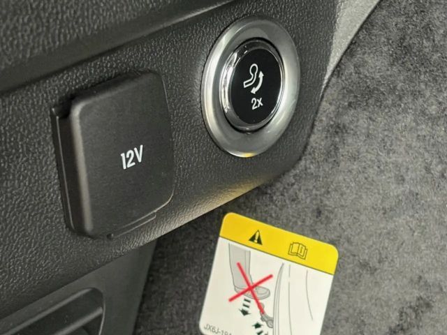 Ford Kuga Hybrid ST Line X