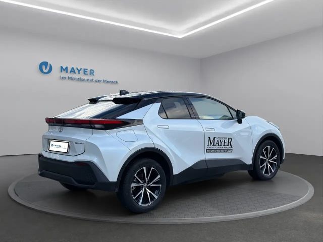 Toyota C-HR Active Plug-in