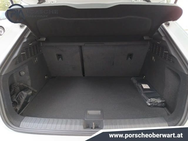 Audi A3 30 TFSI Sedan