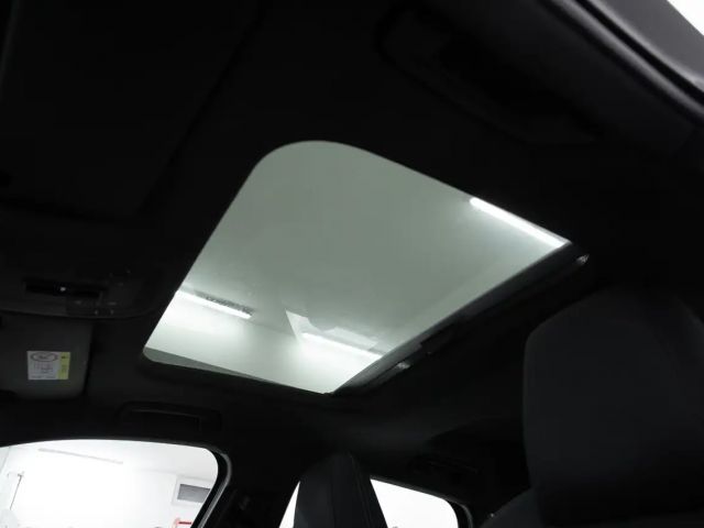 Audi A3 35 TFSI S-Line Sedan