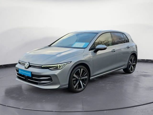 Volkswagen Golf DSG Style eHybrid