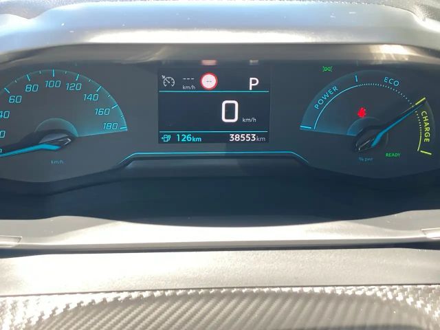 Peugeot E-2008 Allure Pack