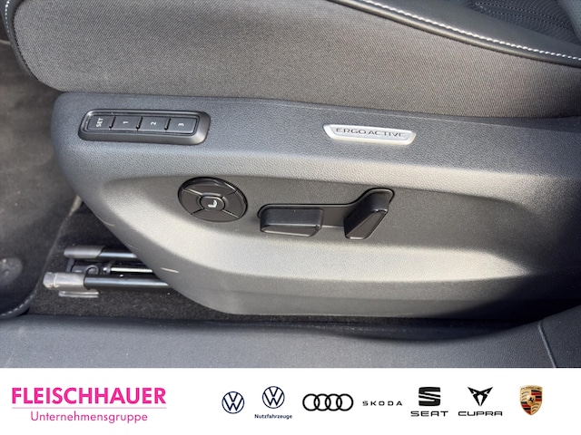 Volkswagen Tayron 4Motion DSG R-Line