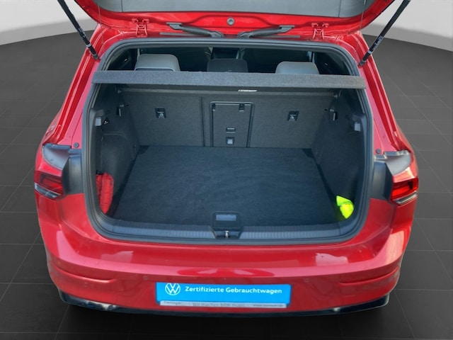 Volkswagen Golf 1.5 TSI DSG R-Line