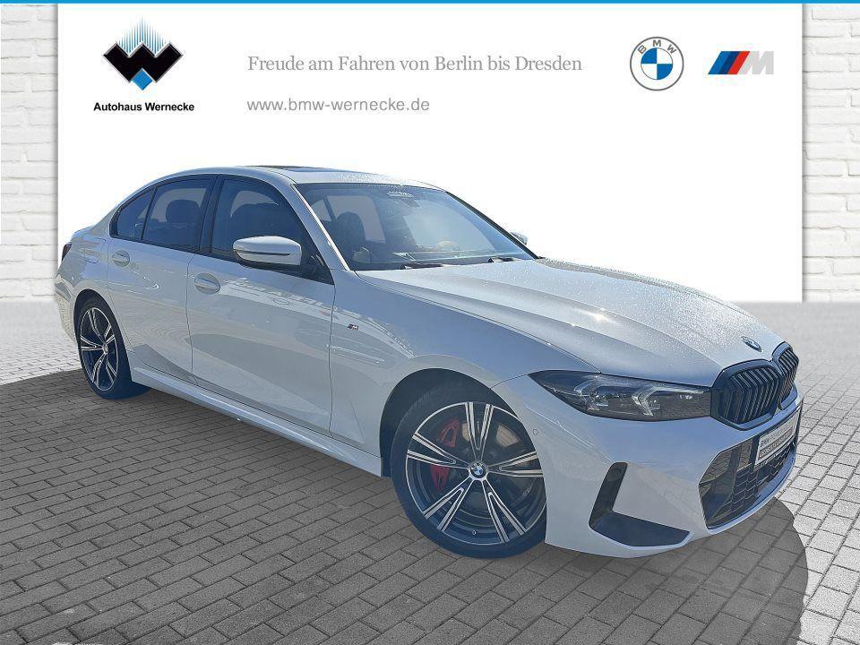 BMW 330 330i Sedan xDrive