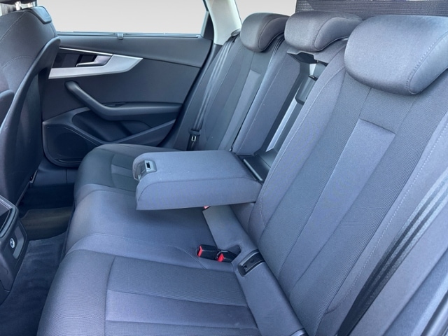 Audi A4 35 TDI Avant S-Tronic