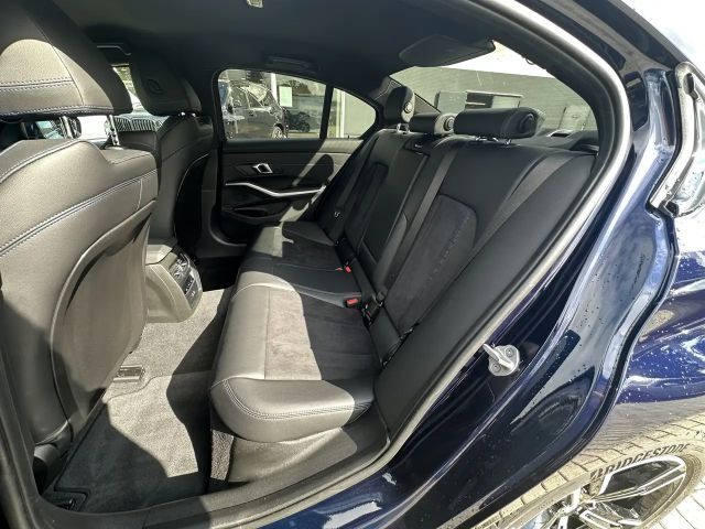 BMW 318 318i Comfort pakket M-Sport Sedan