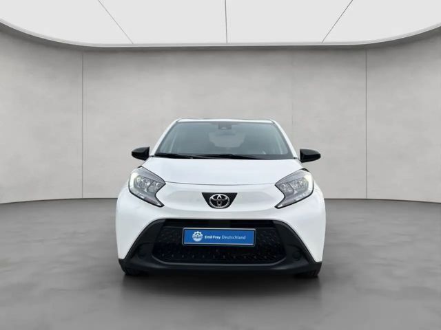 Toyota Aygo X 1.0 VVT-i Hatchback Play S-CVT