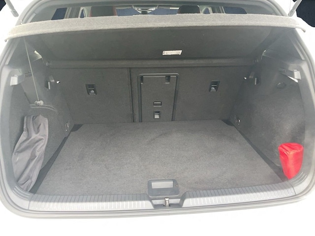 Volkswagen Golf 2.0 TSI GTI IQ.Drive