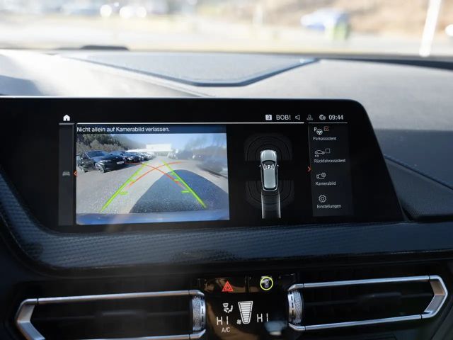 BMW 118 118i M-Sport Sedan