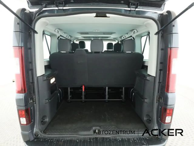 Renault Trafic Blue Combi Evolution