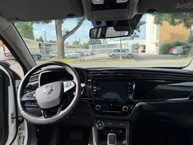 SsangYong Korando E-Motion Titanium vollelektrisch / Leder /Navi