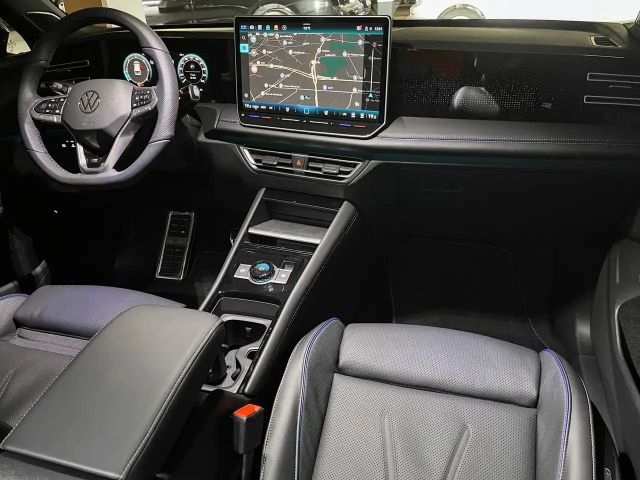 Volkswagen Tiguan 4Motion DSG R-Line