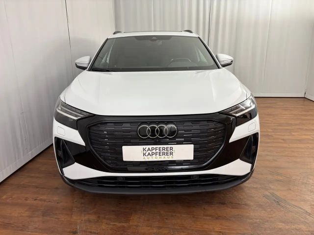 Audi Q4 e-tron Business Quattro