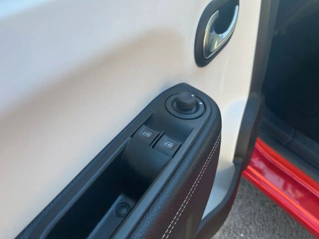 Renault Twingo E-Tech Techno