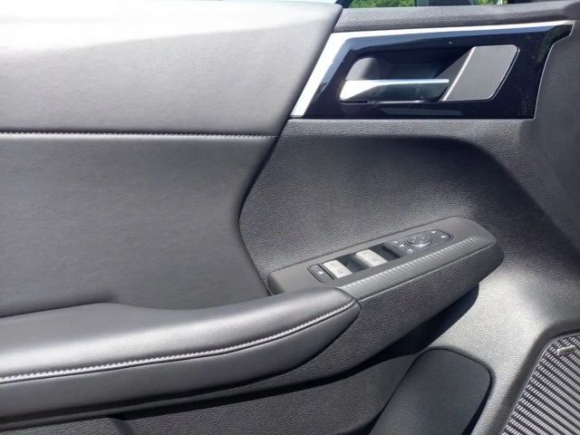 Mitsubishi Outlander 4WD PHEV