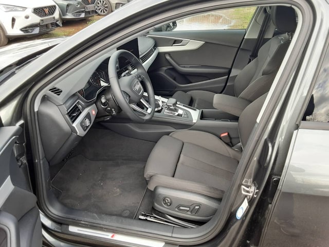 Audi A4 40 TDI Avant Quattro S-Line S-Tronic