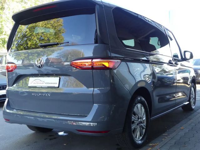 Volkswagen Multivan Life T7