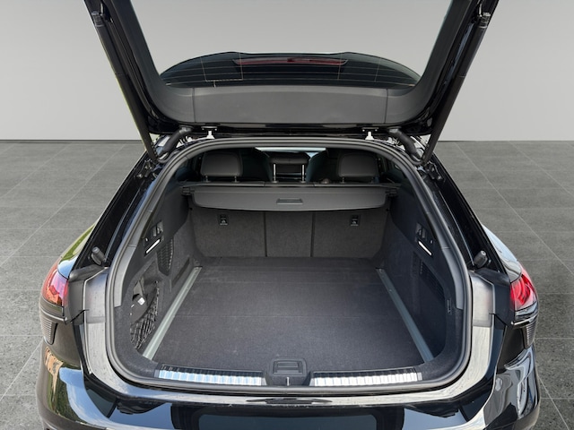 Audi A6 Avant S-Tronic