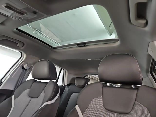 Audi Q2 AHK Assistenzpaket Schiebedach LED Einparkhil