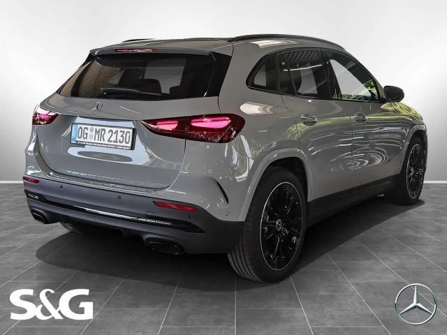 Mercedes-Benz GLA 200 AMG Line