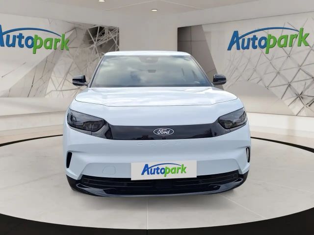 Ford Capri Premium RWD