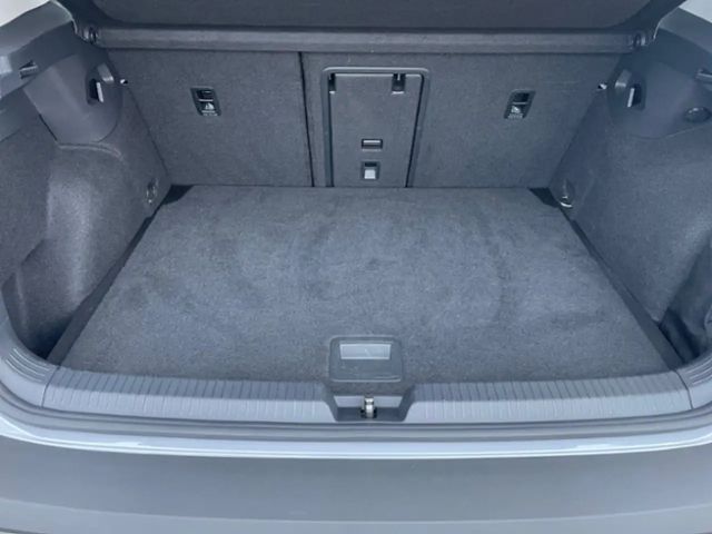 Volkswagen Golf DSG Life