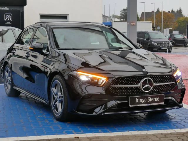 Mercedes-Benz A 200 AMG Line