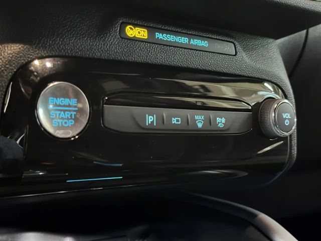 Ford Kuga Hybrid ST Line X