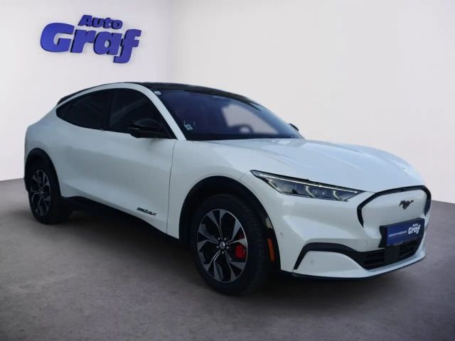 Ford Mustang Mach-E AWD Extended range