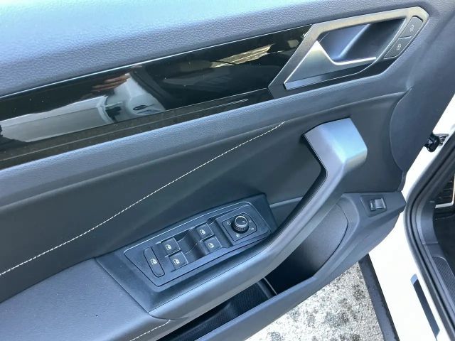 Volkswagen T-Roc 4Motion DSG Sport