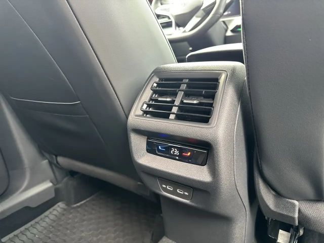 Volkswagen Tiguan DSG Sport