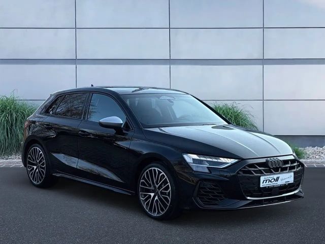 Audi S3 Quattro S-Tronic Sedan