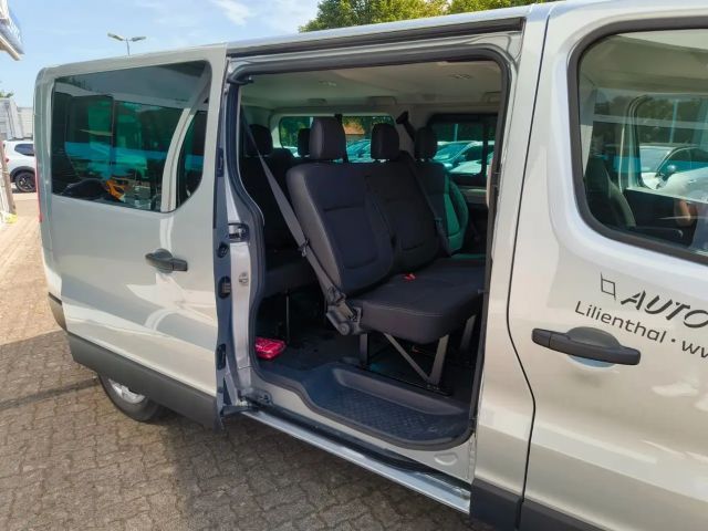 Renault Trafic Combi