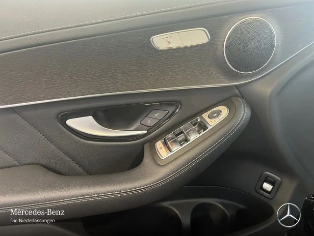 Mercedes-Benz GLC 300 4MATIC AMG Line