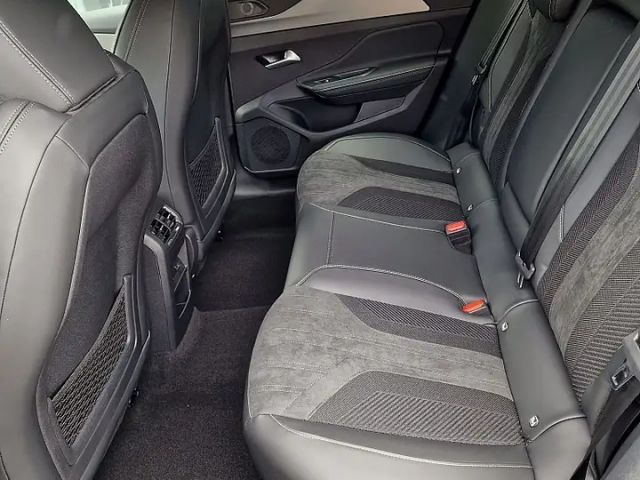 Peugeot 408 GT-Line Hybrid