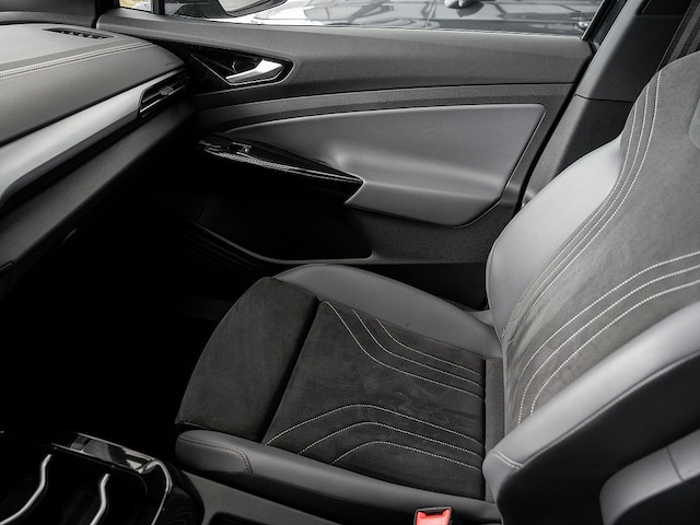 Volkswagen ID.4 IQ.Drive Performance Pure
